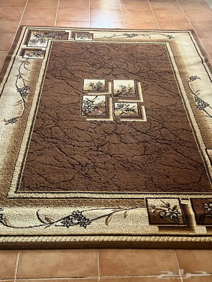 Pendant light and painting   carpet 5