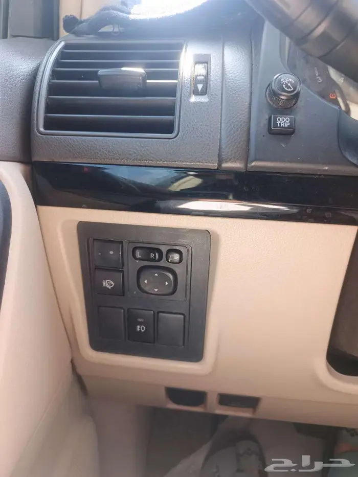 برادو 2018 نظيف للبيع 9