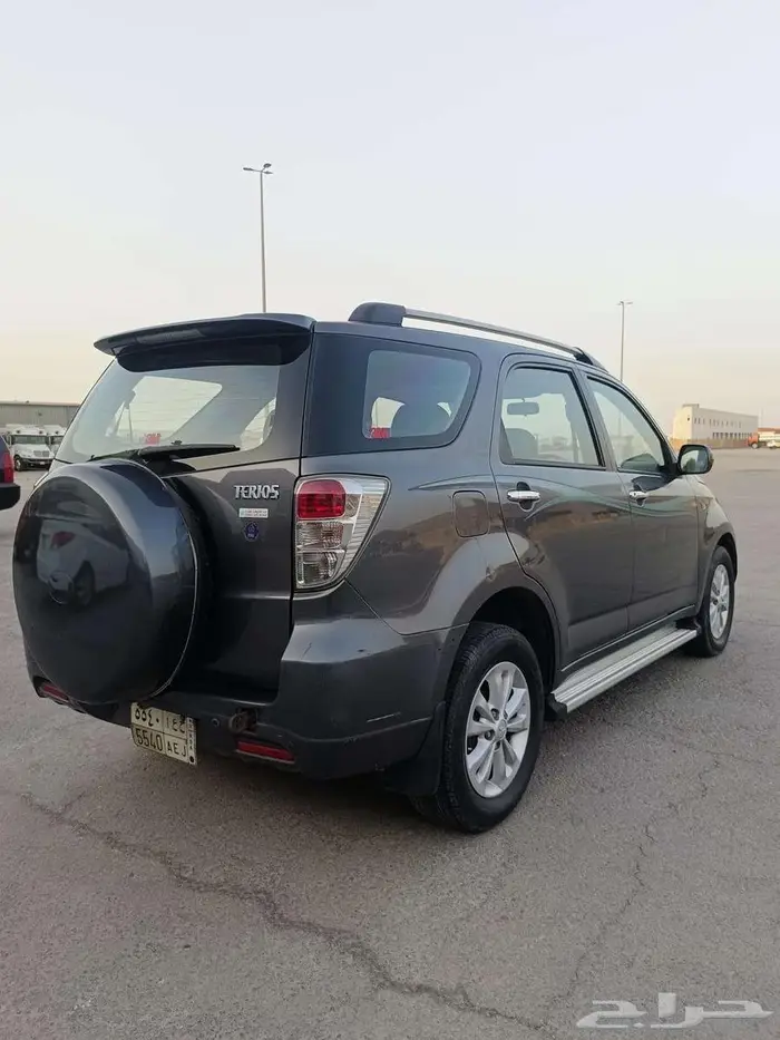 دايهاتسو تيريوس 2015 6