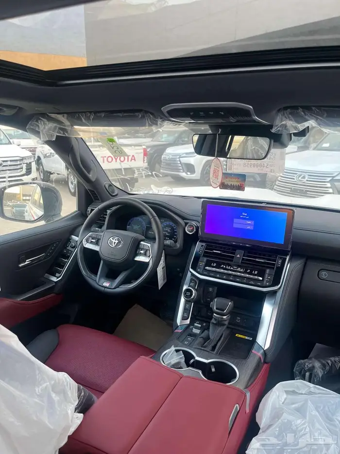 تويوتا لاندكروزر GR-S هايبرد 2025 - عرض الإنماء - بدون فوائد 3