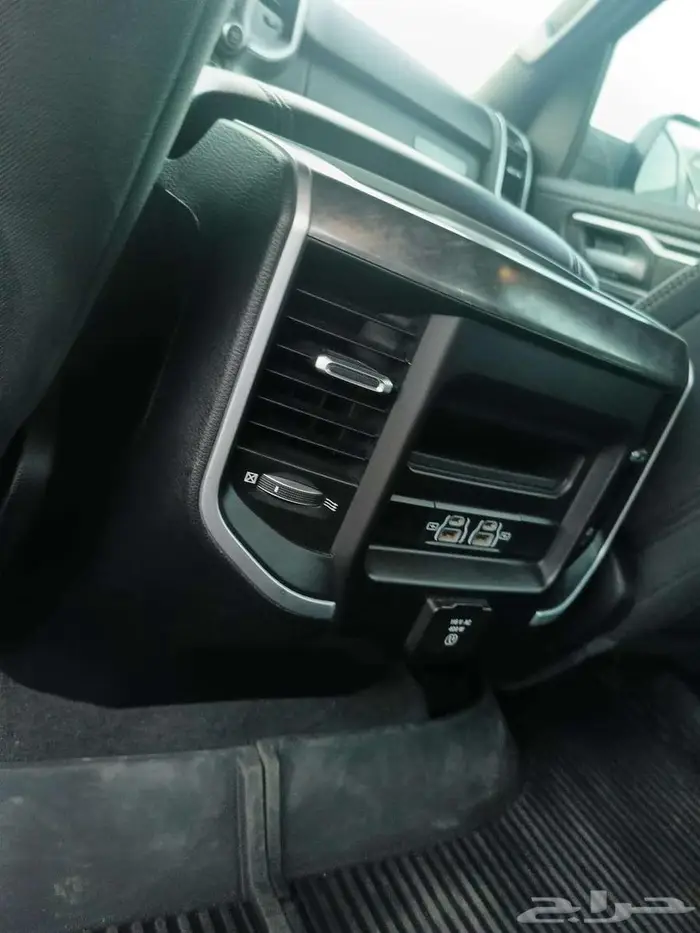 دودج رام 2021 بيج هورن 19