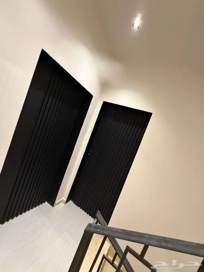 ادوار وشقق بحي البيان بموقع مميز 13