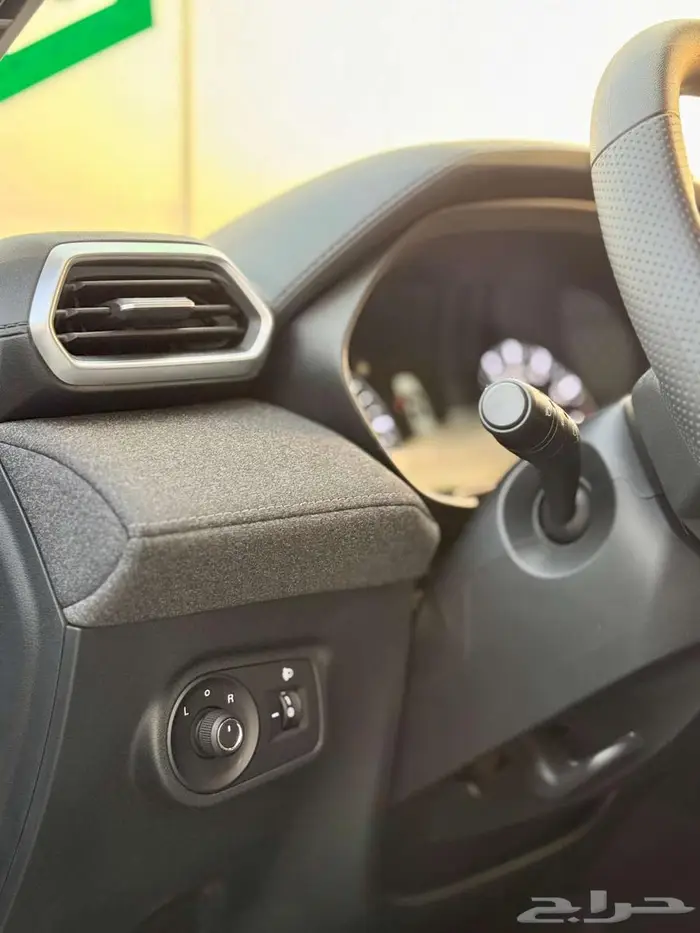 MG zs ستندر الشكل الجديد موديل 2025 12