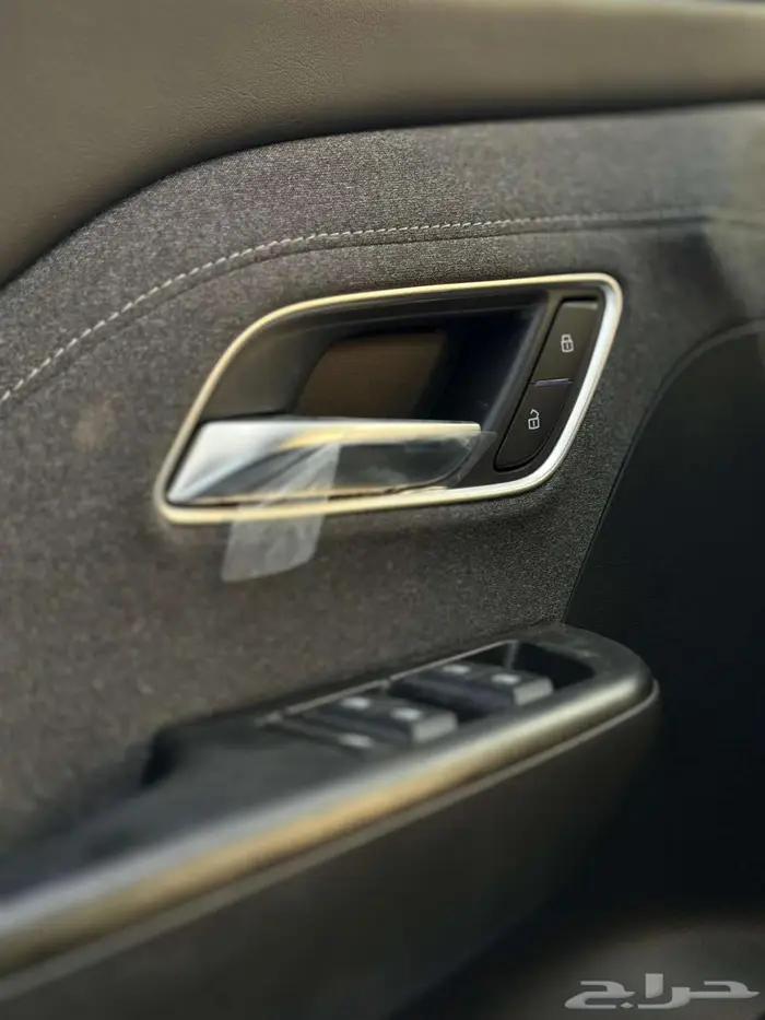 MG zs ستندر الشكل الجديد موديل 2025 14