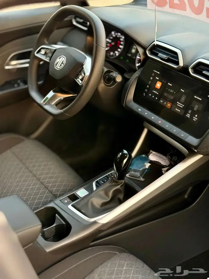 MG zs ستندر الشكل الجديد موديل 2025 10