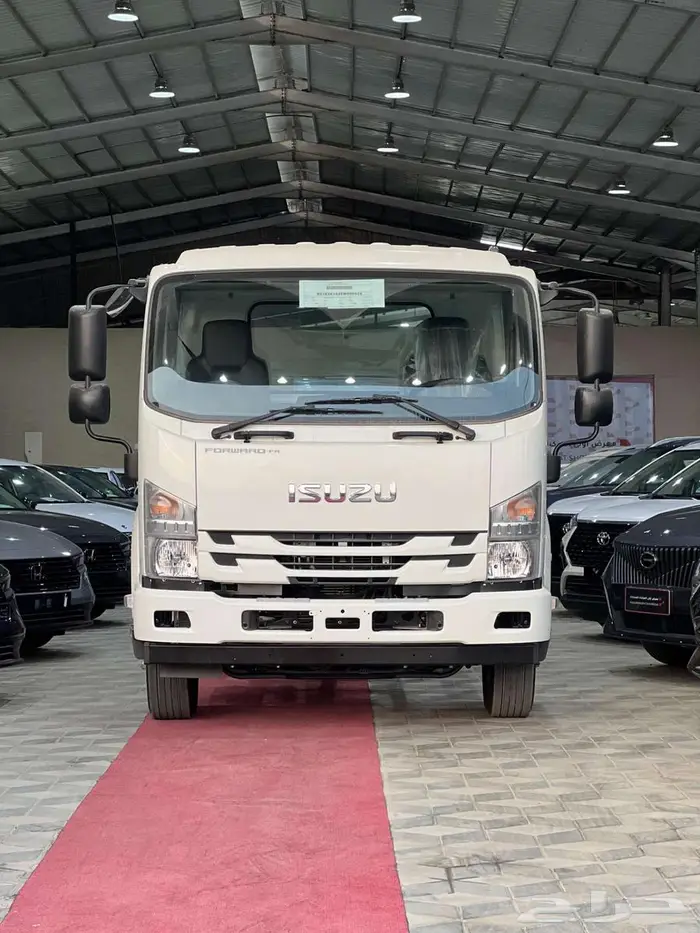 ايسوزو دينا 7 طن ونصف شاص طويل 2025 2