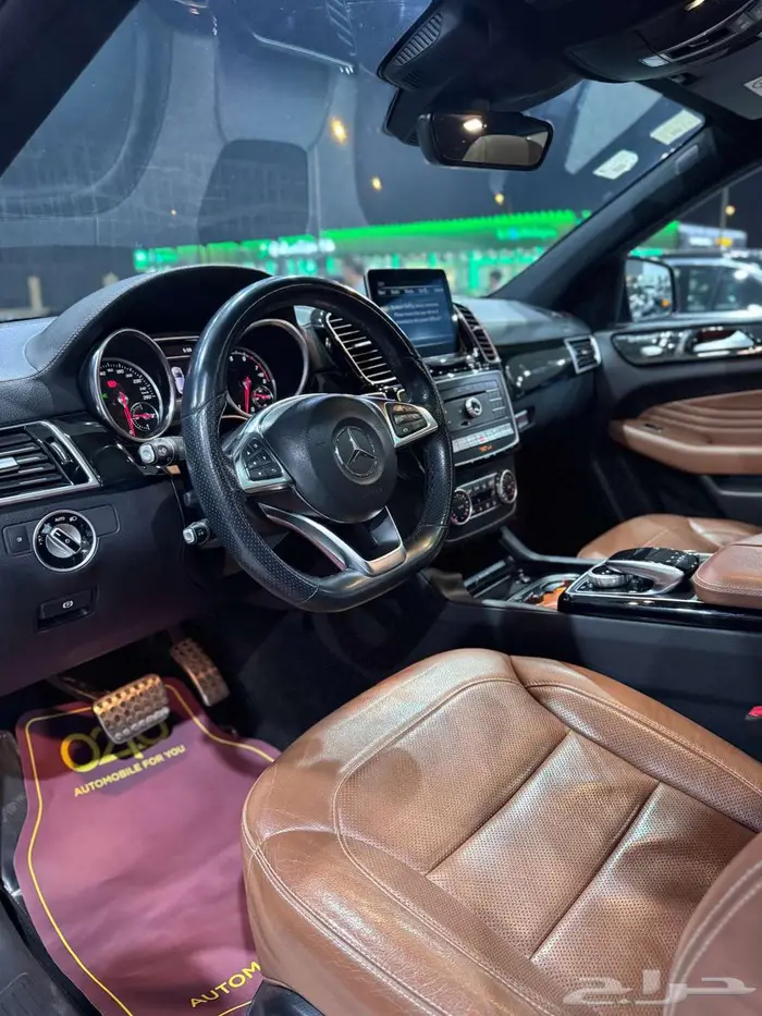 مرسيدس بنز GLE43 موديل 2017 4