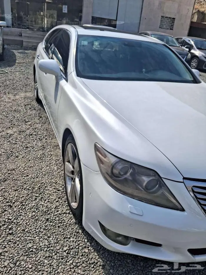 لكزس LS 460 2008 1