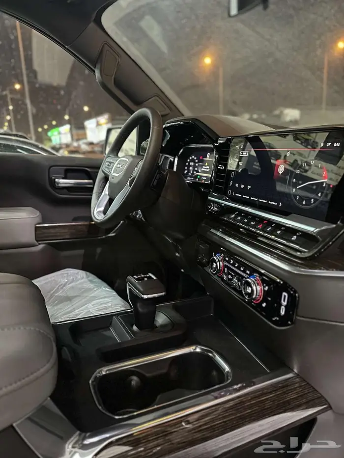 جي ام سي سييرا غمارة الفيشن خليجي 2025 5