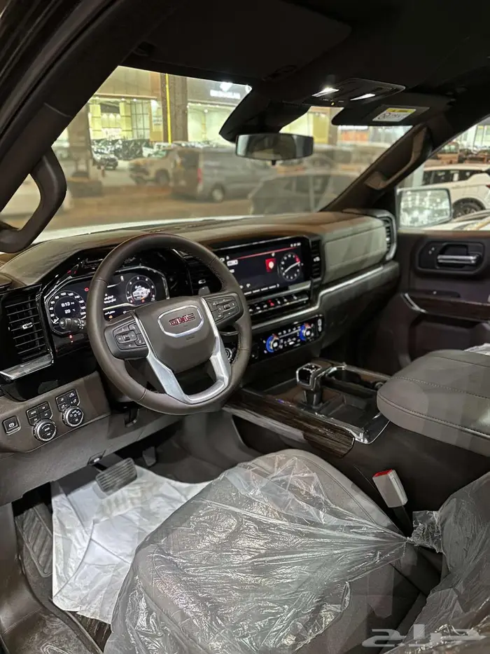 جي ام سي سييرا غمارة الفيشن خليجي 2025 10