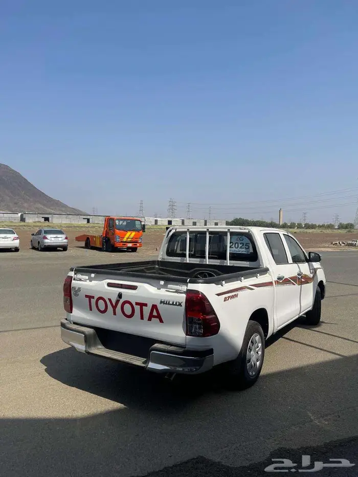 تويوتا - هايلوكس غمارتين - GLS - خليجي - 2025 1
