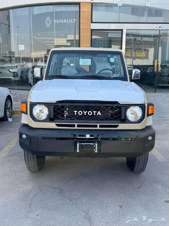 ربع مصندق فل كامل بنزين موديل 2024 0