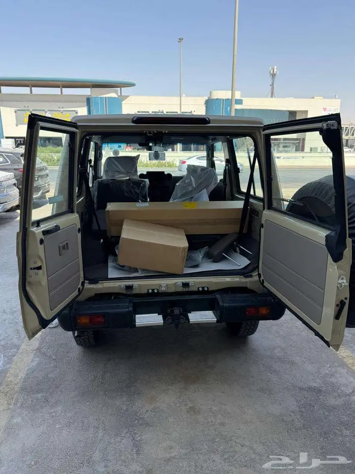 ربع مصندق فل كامل بنزين موديل 2024 4