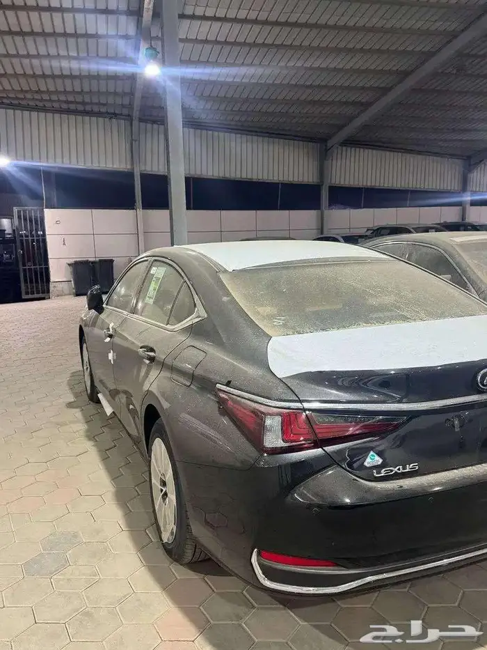 لكزس ES 250 AA موديل 2025 10
