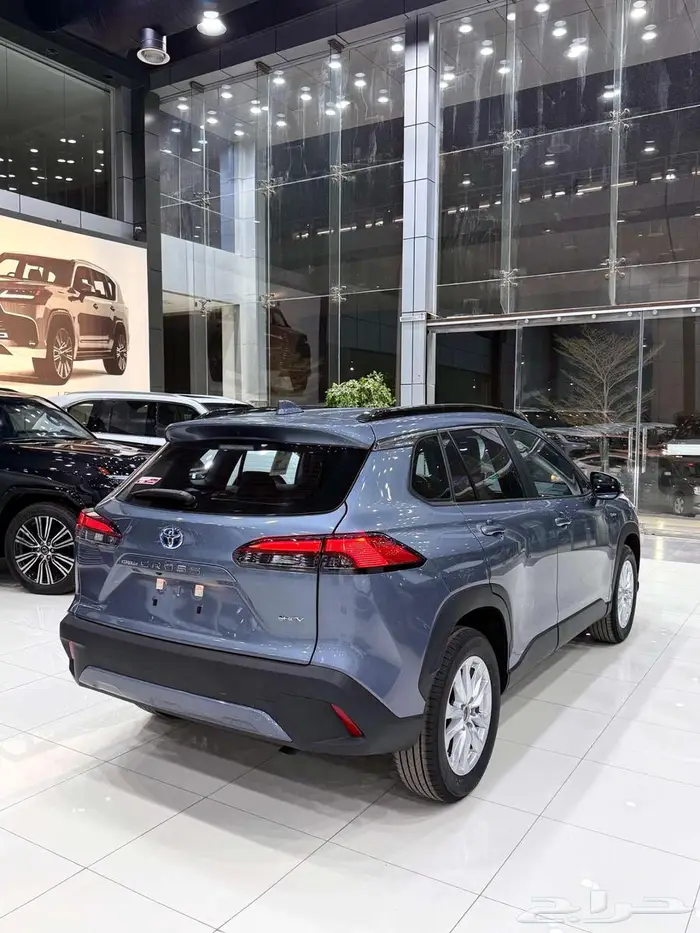 تويوتا كورولا كروس ( LTD فل كامل ) موديل 2025 أقل الأسعار 7