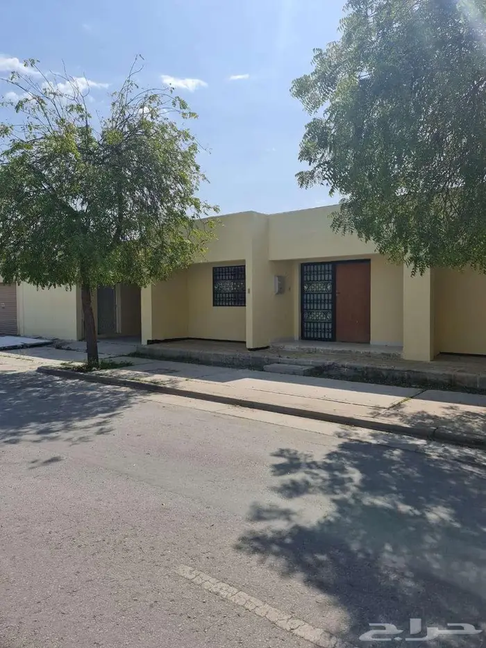 فيلا دور واحد بالحويلات للبيع( قريبة من جميع الخدمات) م537م2 8