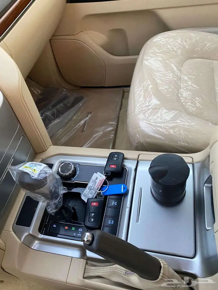 تويوتا لاندكروزر GXR 2016 6