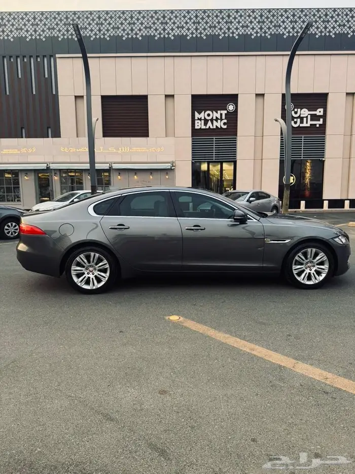 جاكوار XF 2018 فل كامل 5