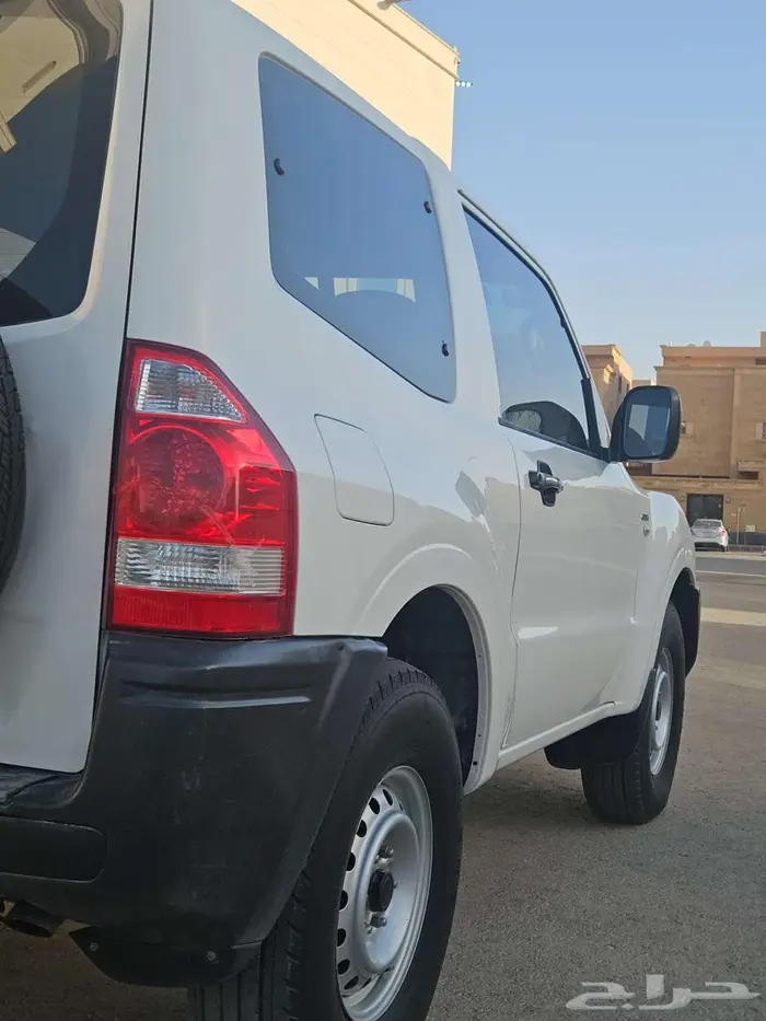 باجيرو باب واحد (ربع) 2004 نظيييف 0