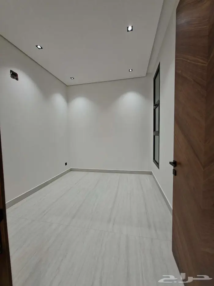 فيلا فاخرة للبيع في حي الصفا 28