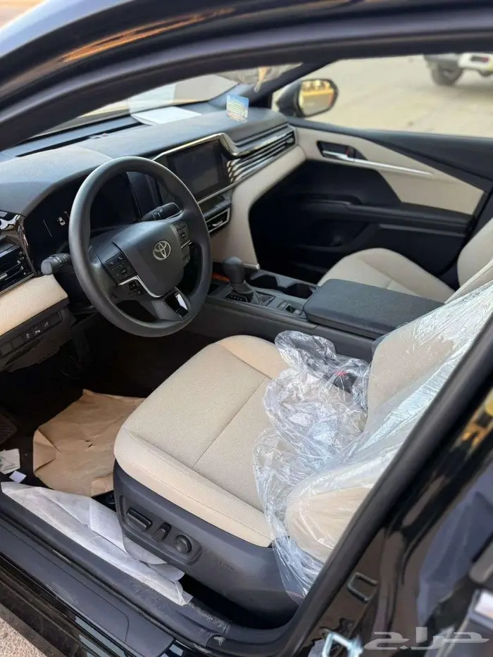 تويوتا كامري ستاندر 2025 سعودي اسود 4