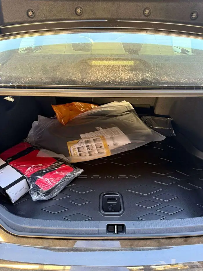 تويوتا كامري ستاندر 2025 سعودي اسود 7