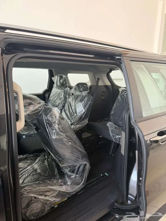 KIA - CARNIVAL - GL - 2025 10