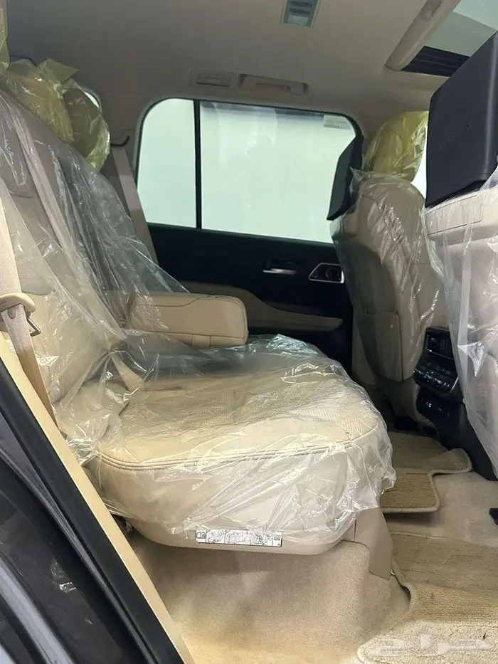 تويوتا لاند كروزر VX-R 2023 31