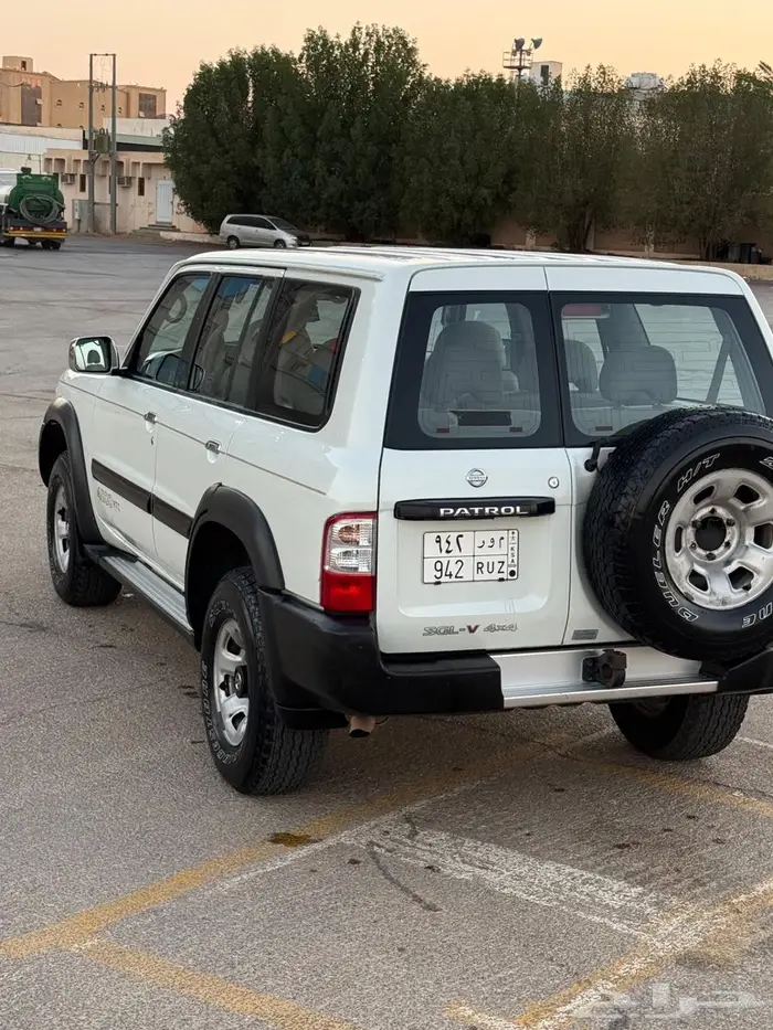 فتك 2004 ثلاجه مكيف مركزي قير عادي 4