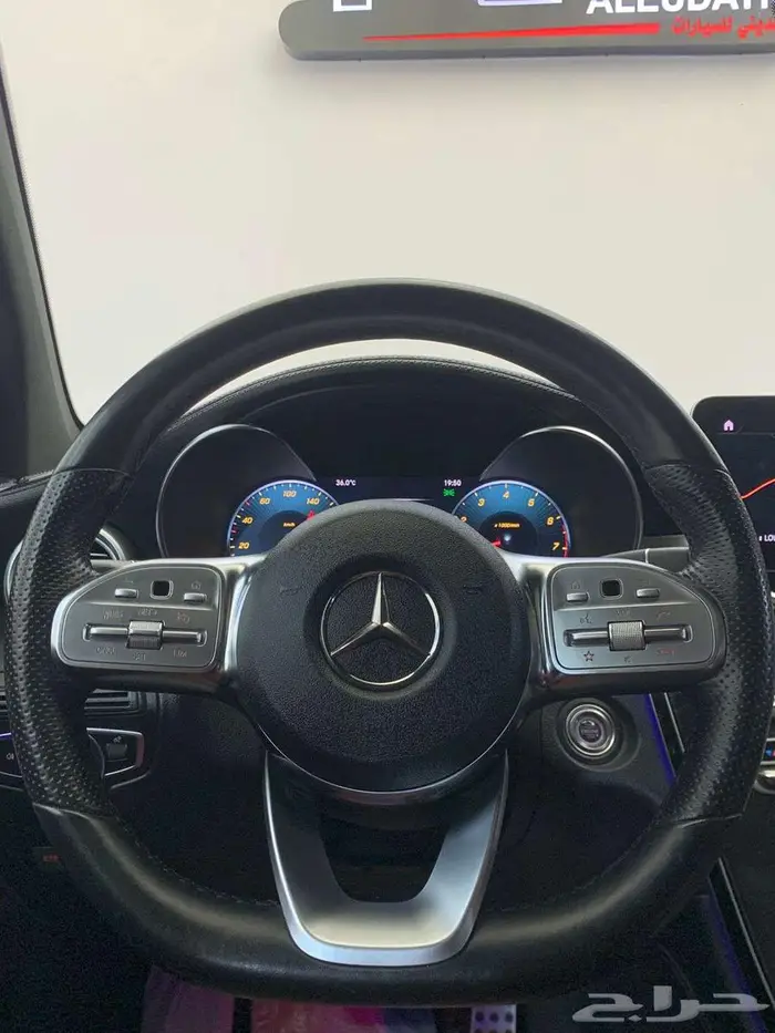 مرسيدس 2020GLC300 11