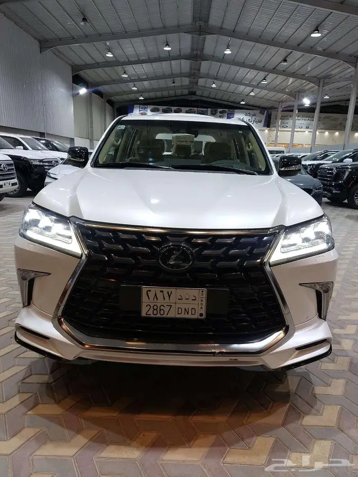 لكزس LX 570 S 2021 مستخدم بدي وكالة نظيييف 1