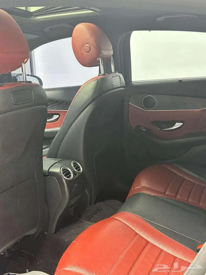 مرسيدس GLC 250 وكاله فل كامل 2019 6