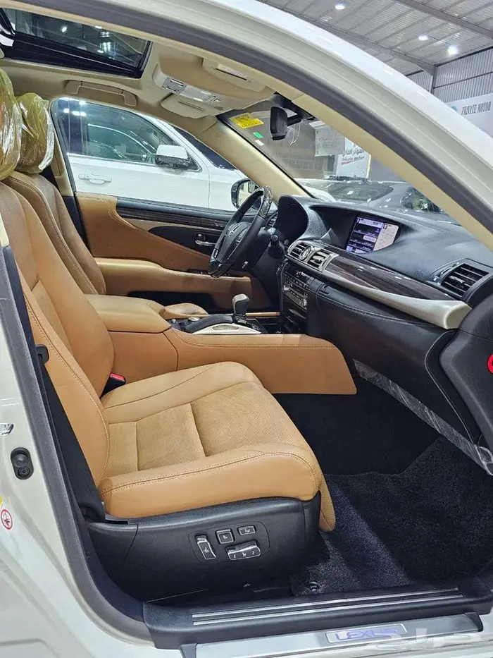 لكزس LS460 موديل 2016 ( فل كامل أعلى فئه شبه الجديد ) 15