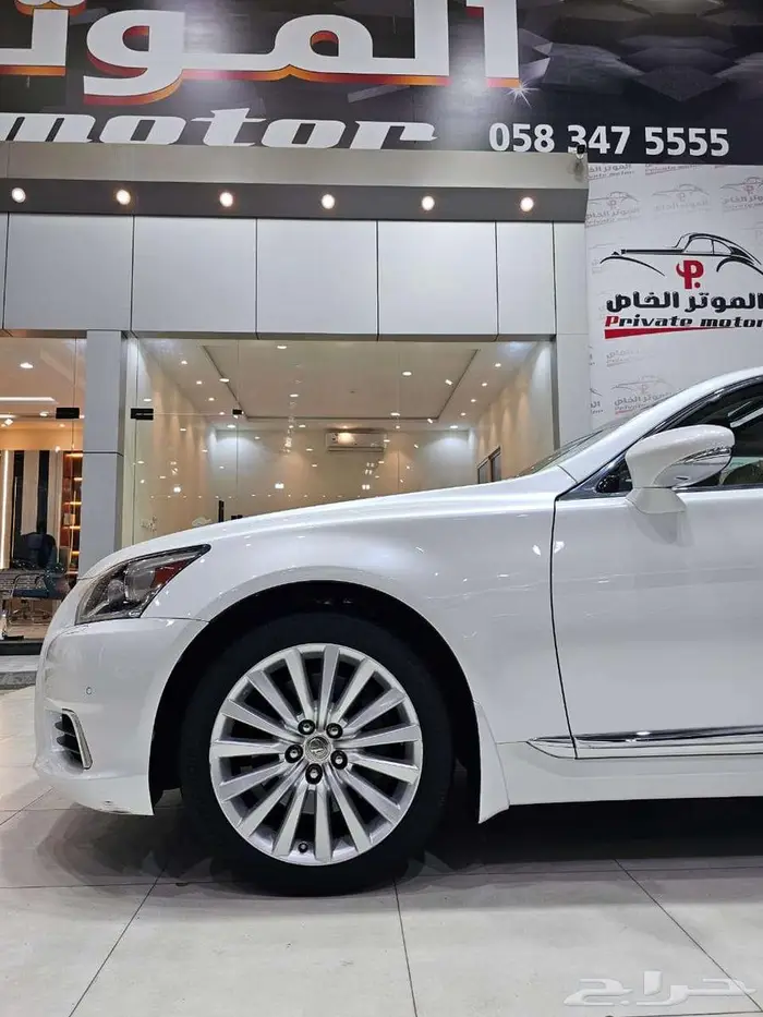 لكزس LS460 موديل 2016 ( فل كامل أعلى فئه شبه الجديد ) 9