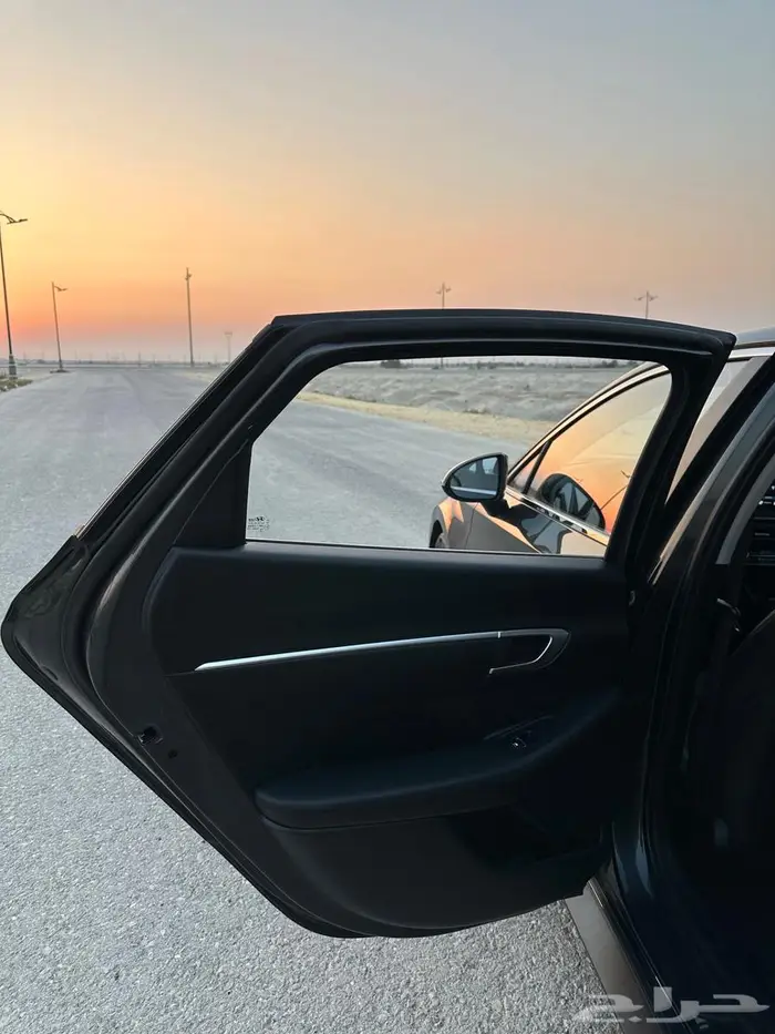 سوناتا 2020 لون رمادي وارد كوريا 31