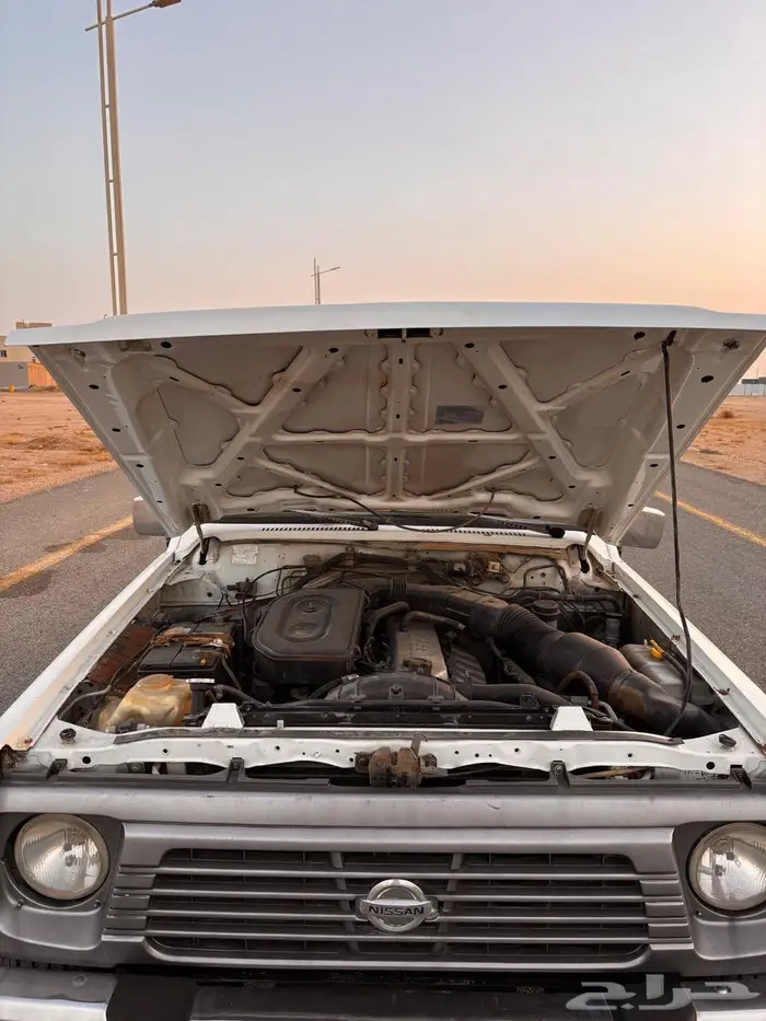 نيسان باترول ربع 6