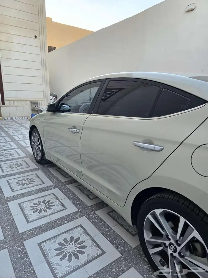 النترا 2017 فل كامل نظيف جدا 7