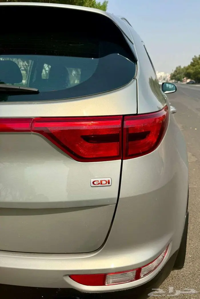 سبورتاج 2018 وكالة مكينة 1.6 ب49 الف 9