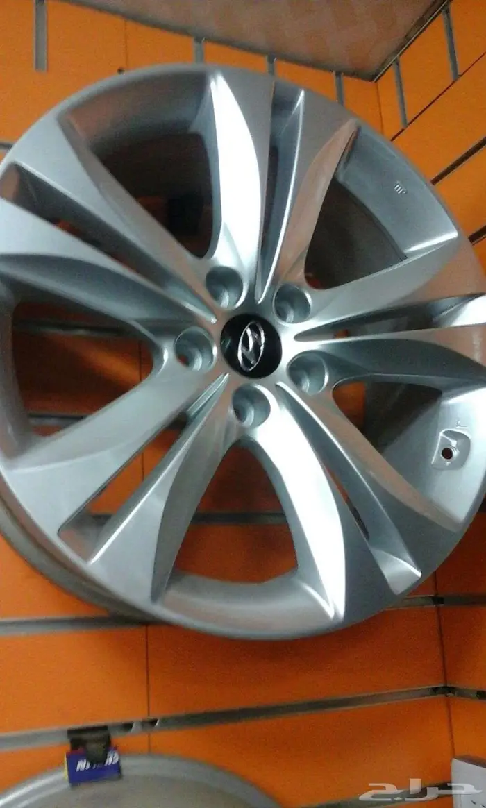 جميع احجام وانواع واشكال جنوط الهونداي بجميع المقاسات 18