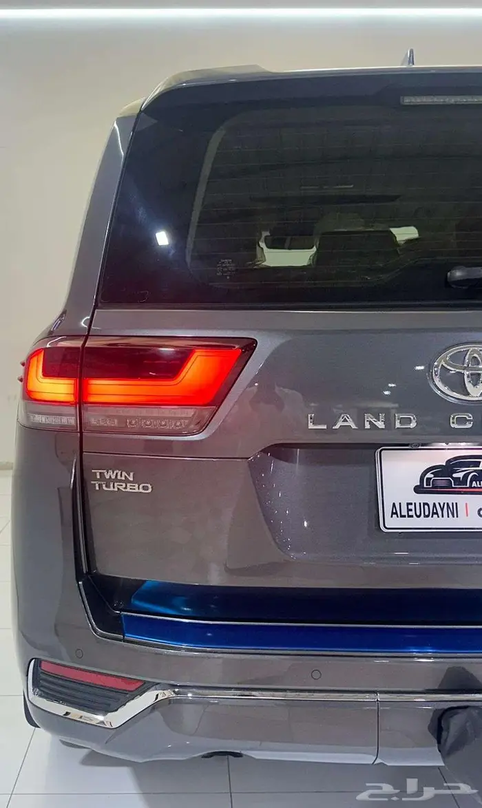 تويوتا لاند كروزر VX-R 2023 7