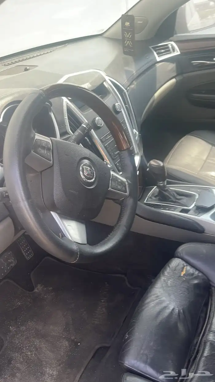 للبيع سياره عايله مريه جدن كدلك 2011 فل كامل بصمه كل شي فيها 4