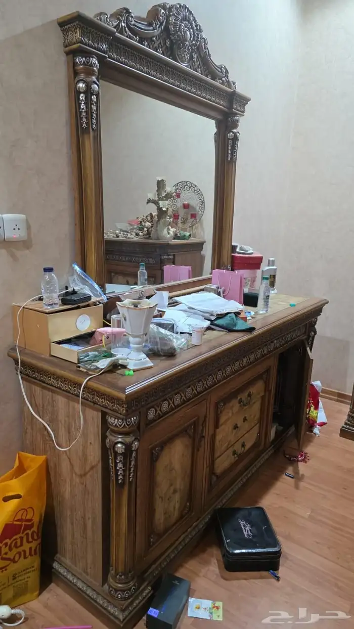 غرفة نوم ومكتبه للبيع بأعلى سوم 2