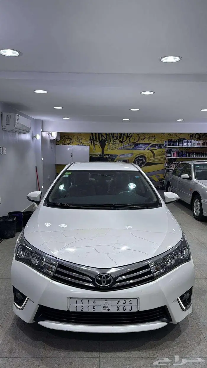 كورولا اصدار 60 عام موديل 2015 13
