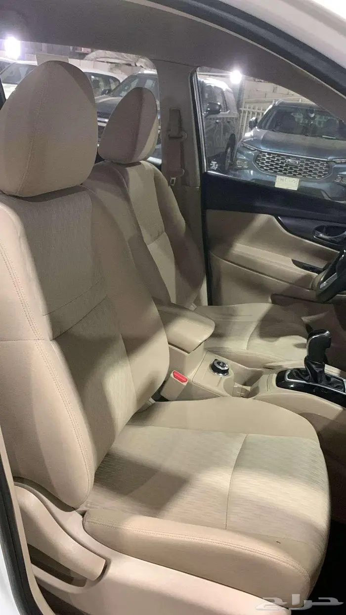 نيسان اكس تريل 16