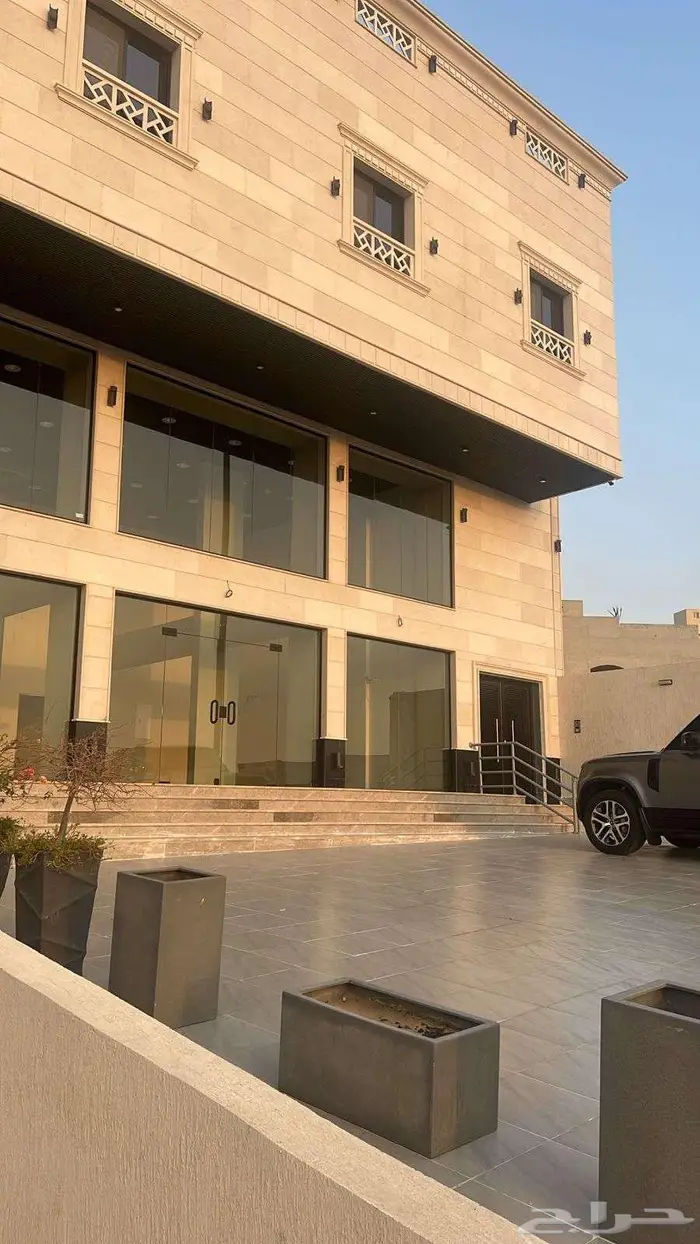 للبيع عمارة تجاري جديدة بحي الزايدي 0