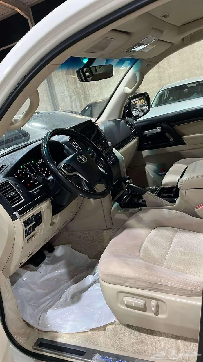 تويوتا جى اكس ار 8 سلندر بريمى موديل 2021 4