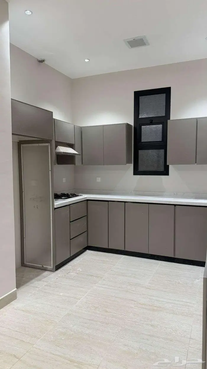 دور للإيجار بحي العارض 17