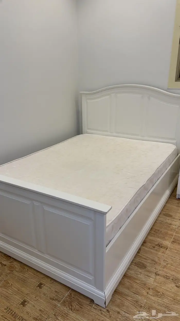 سرير ايكيا للبيع نفر ونص 0