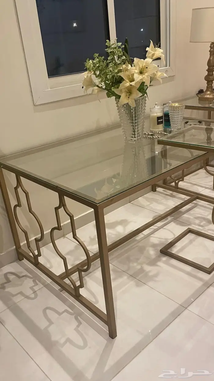 طاولات للبيع 5