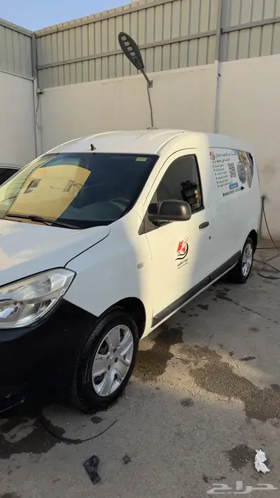 سيارة تنظيف مجهزة للبيع رينور دوكر 2019 index